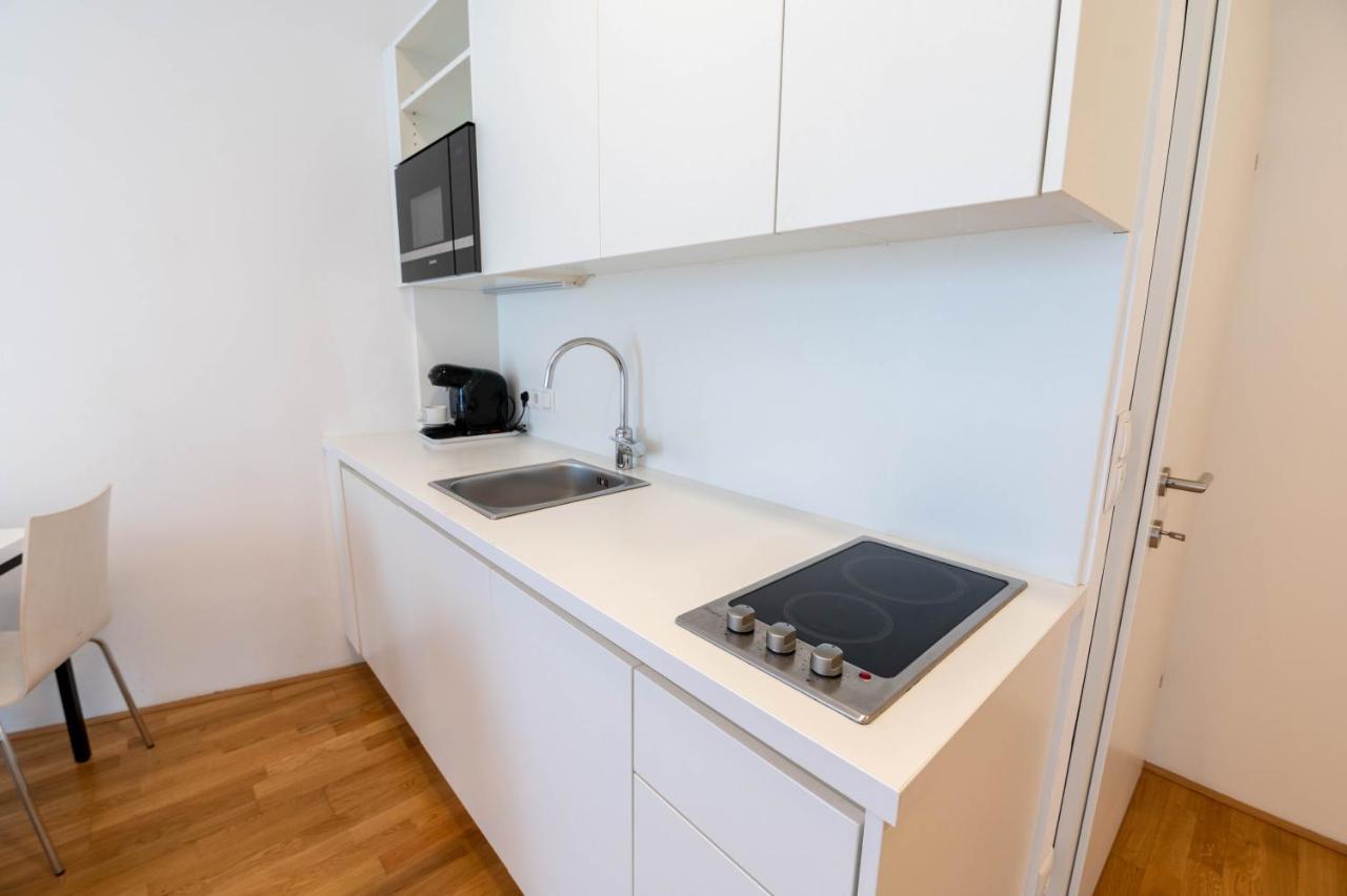 Shome Hotel Graz I Self Check-In I Free Parking 외부 사진
